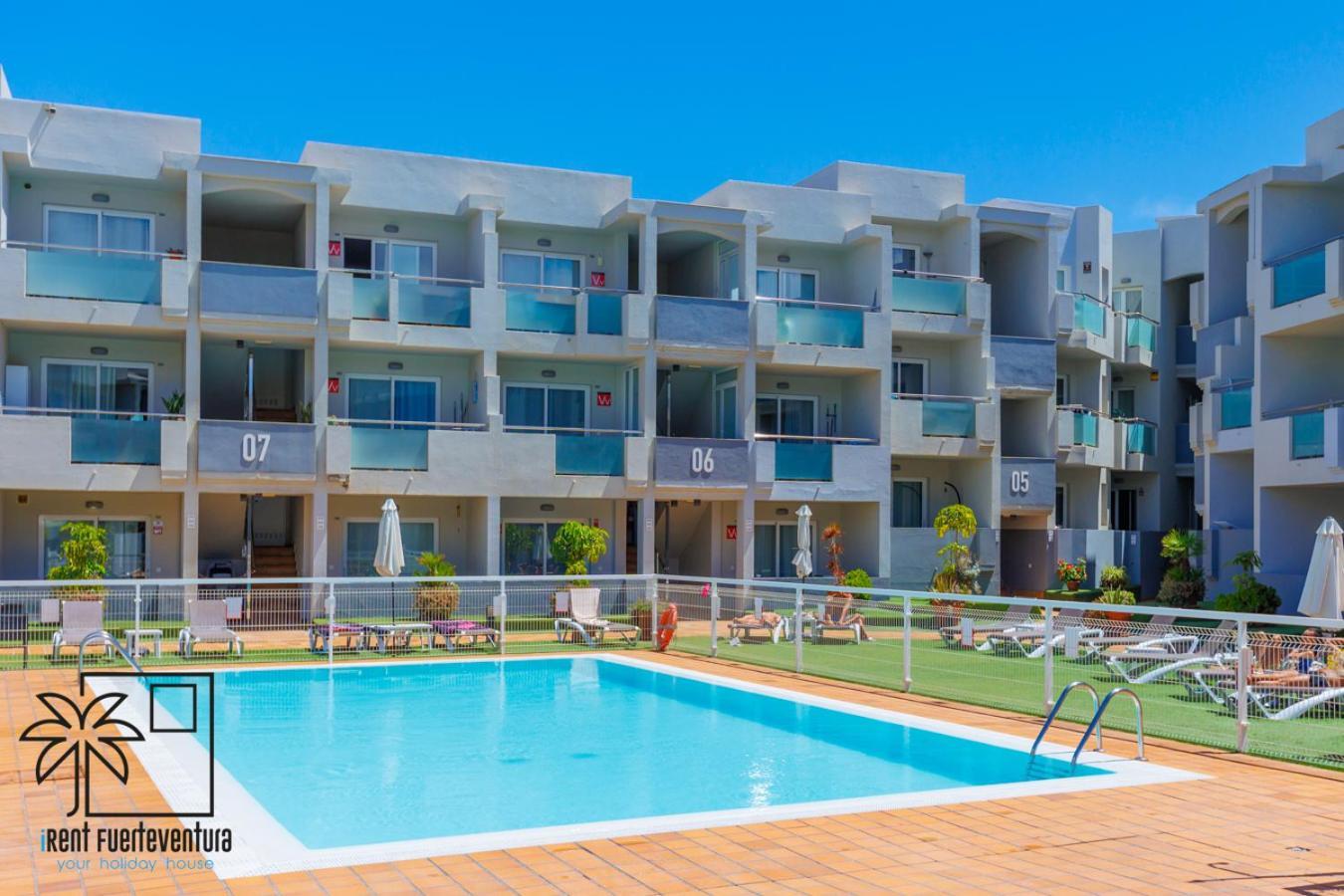 Апартаменты Saniko Corralejo Irent Fuerteventura Экстерьер фото